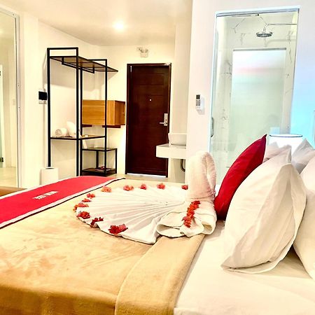 Mayumi Lodge プエルト・プリンセサ エクステリア 写真