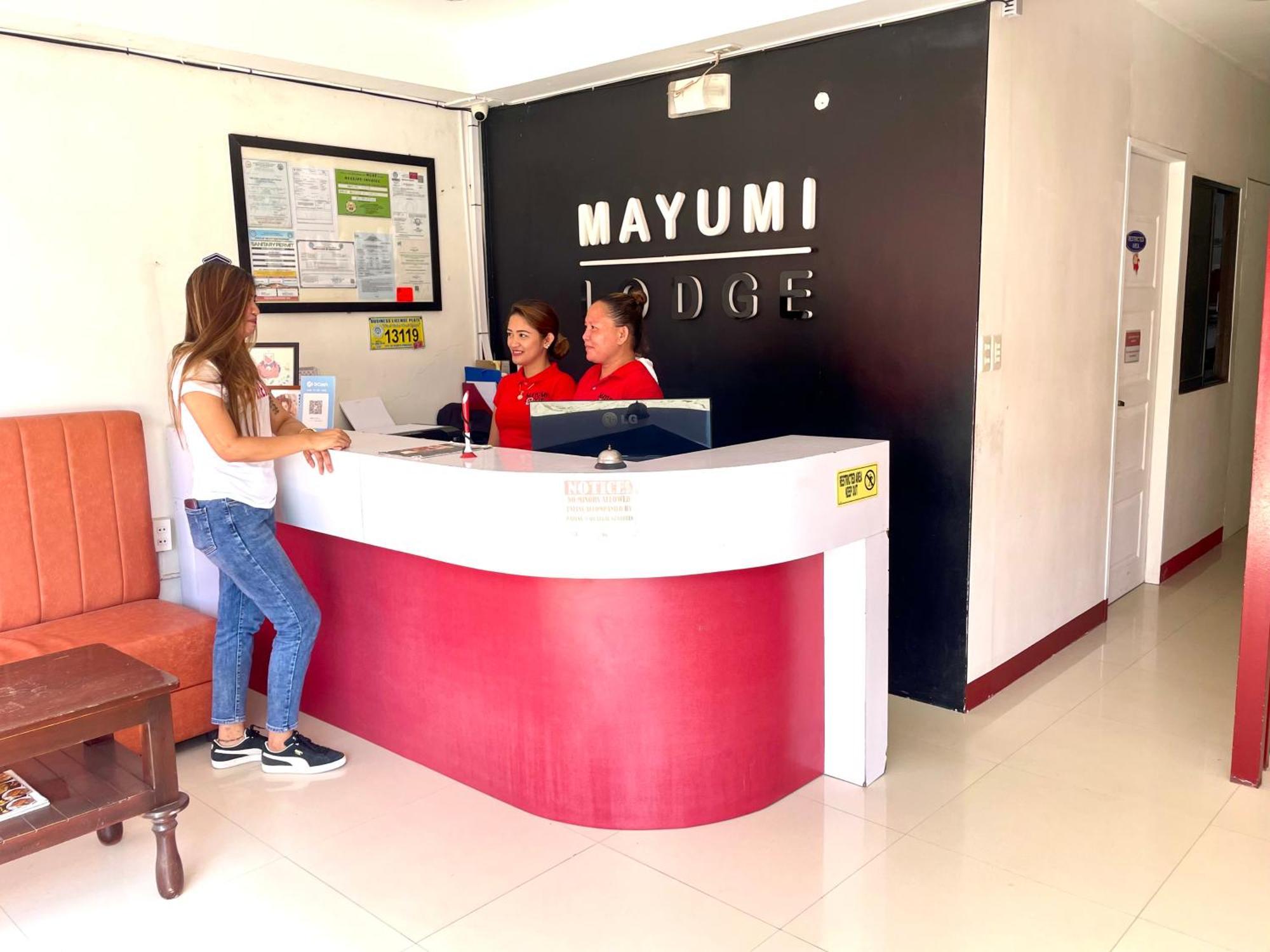 Mayumi Lodge プエルト・プリンセサ エクステリア 写真